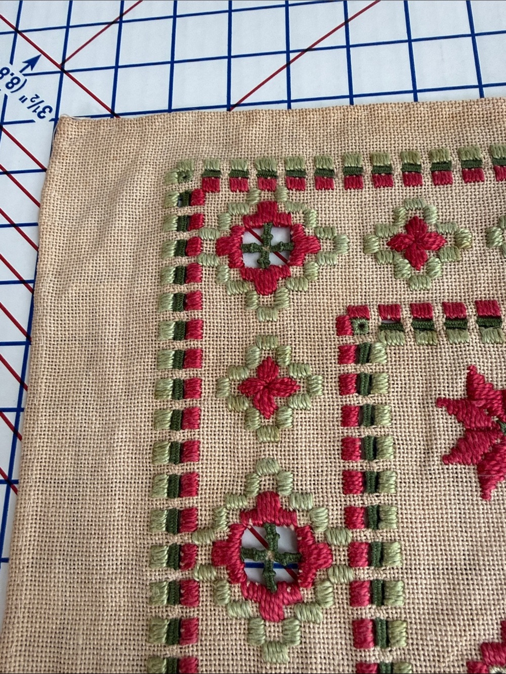 Vintage Hand Embroidered Drawn Thread Hardanger Style Table Topper 18” Square - Picture 7 of 15